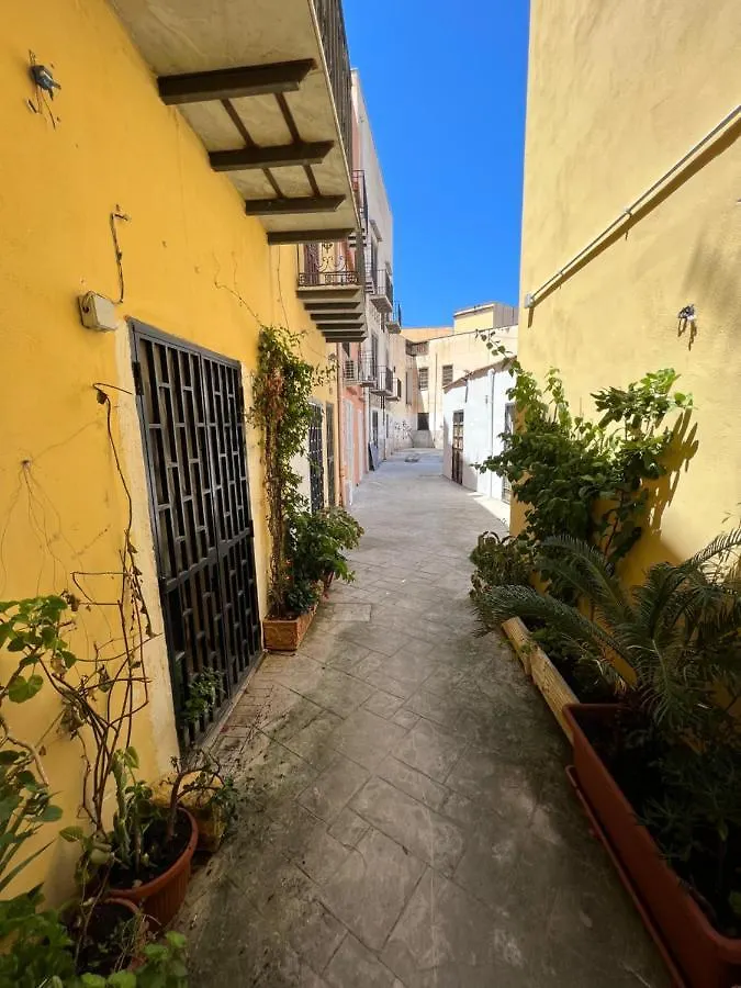 Hotel Vicolo Del Vento Stanza Scirocco à Palerme 0*,  Italie