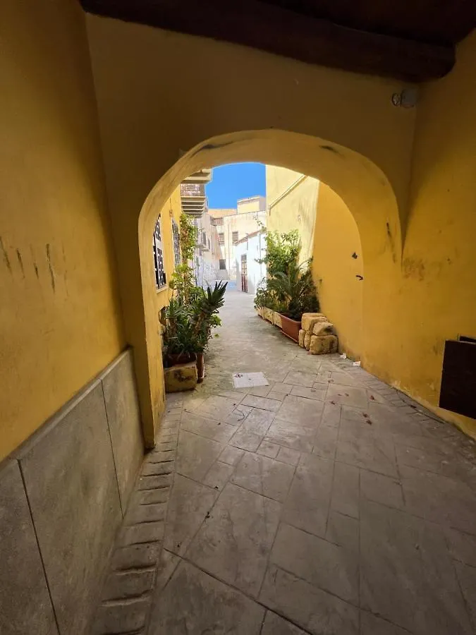 Hotel Vicolo Del Vento Stanza Scirocco à Palerme 0*,  Italie